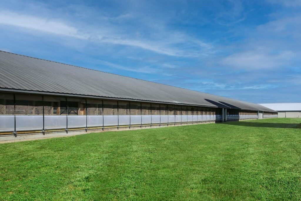 poultry-barn-leola-exterior1